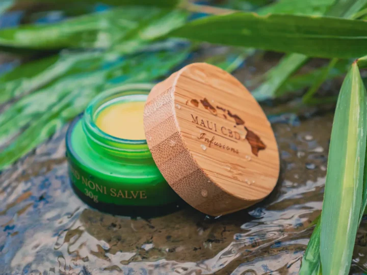 Hawaiian Noni Leaf for Skin: What the Research Actually Shows